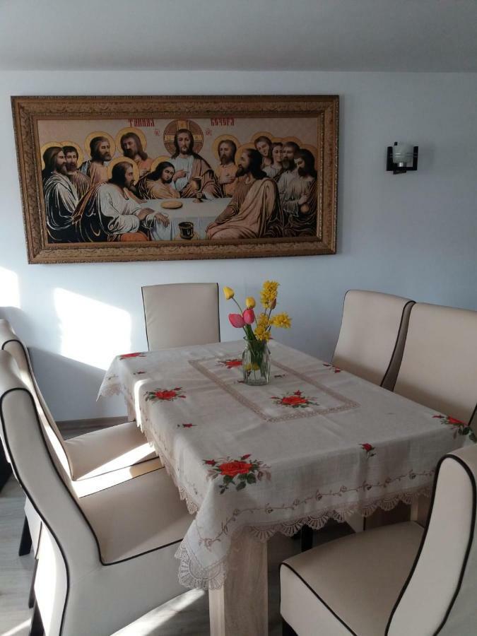 Гостевой дом Casa Bianca Oncesti Экстерьер фото